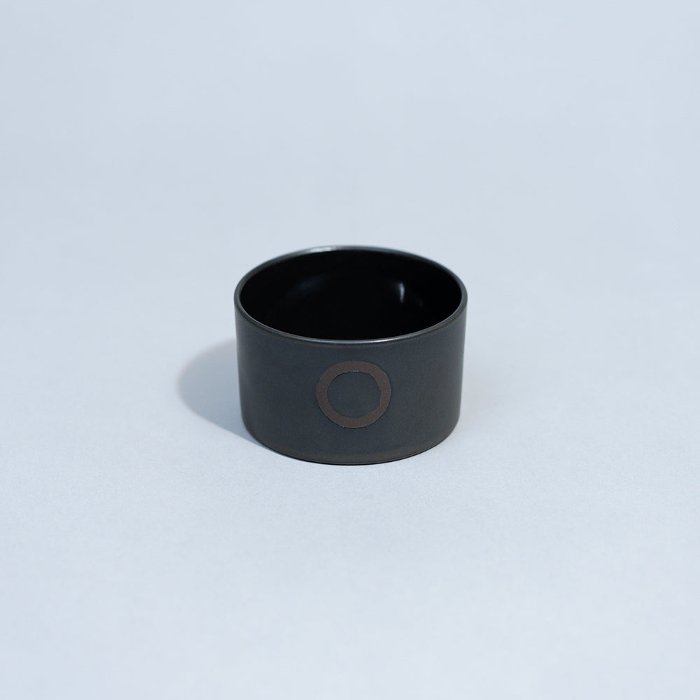 爾今 -JIKON- 黒釉 内艶｜QUTOTEN.